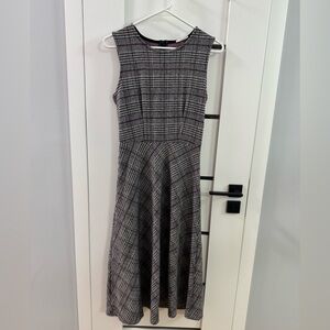 Soprano Black and Gray Plaid Midi Dress